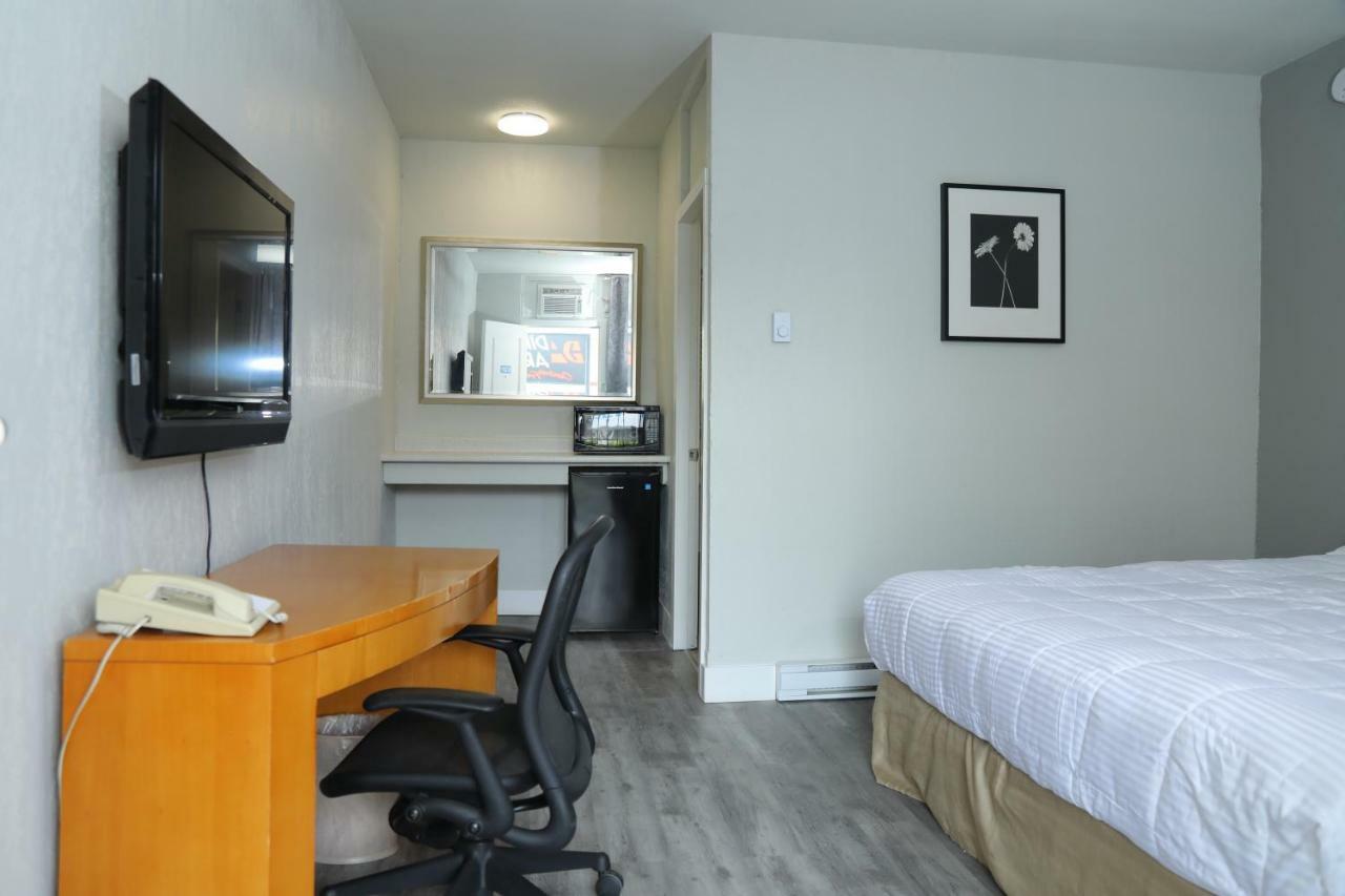 Fraser Inn Prince George Exteriör bild